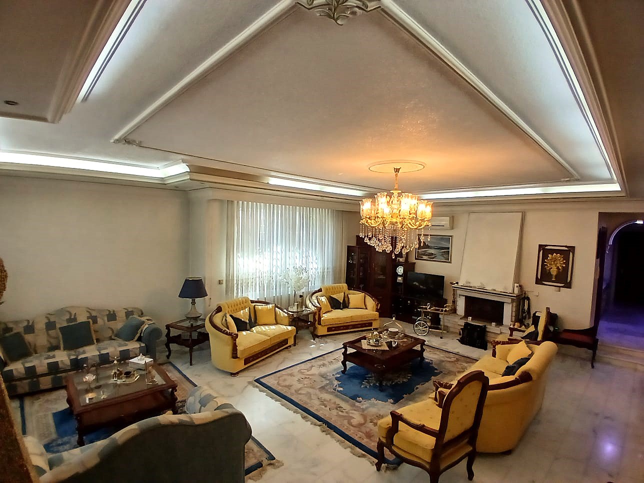 Spacious Semi-Attached Villa in Tlaa Al-Ali - Property Image 2
